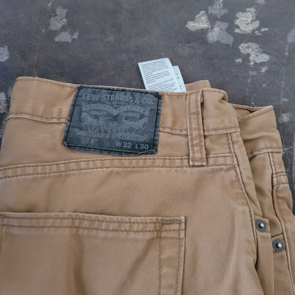 Levi 32 30 jeans
